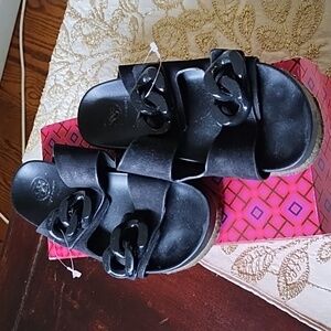 Tory Burch - sandals